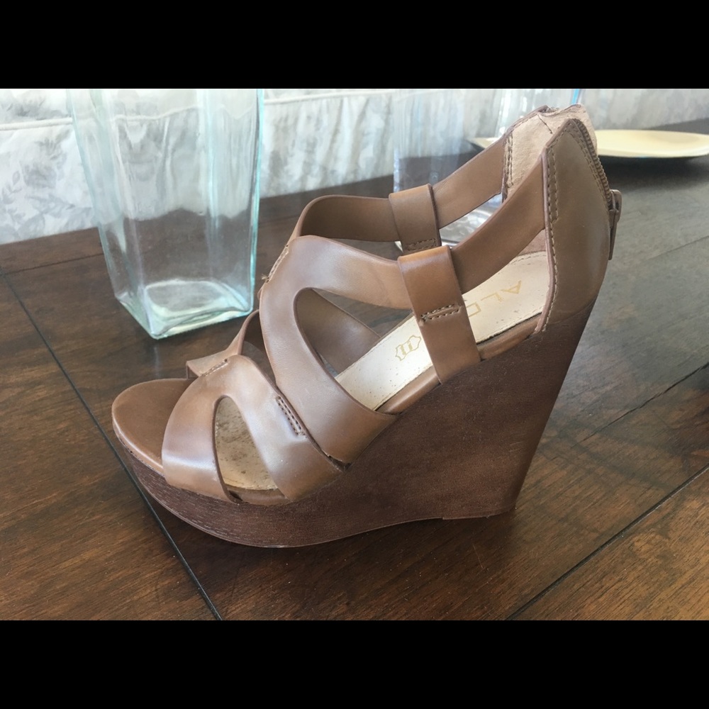 Aldo brown leather wedge sandals